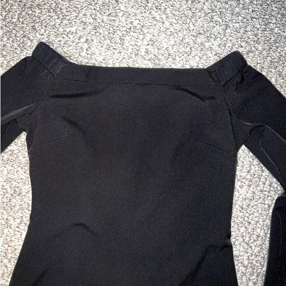 Lulu's off-the-shoulder flowy sleeve little black dress size S - Picture 2 of 6